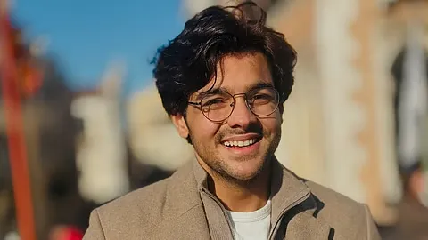 Ashish Chanchlani Success Story in Hindi